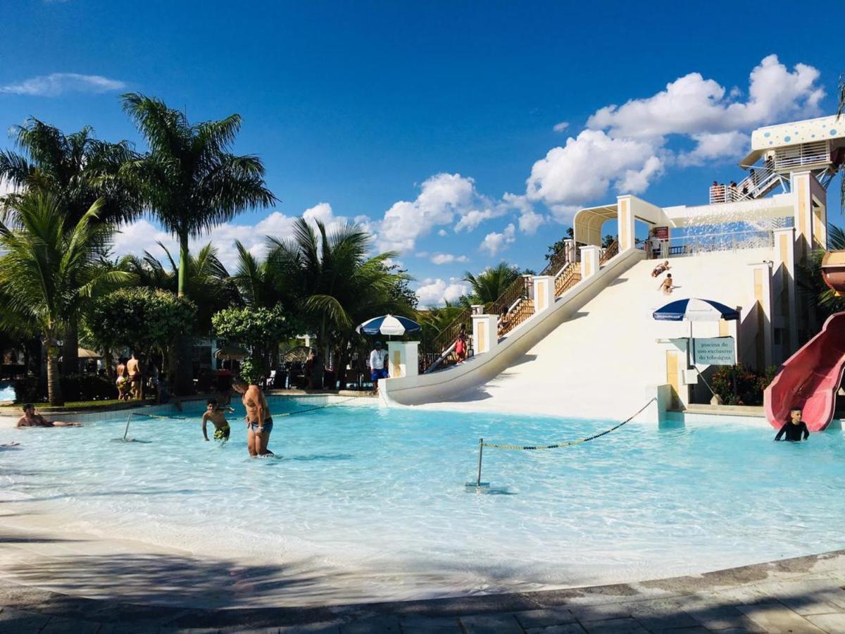 Lacqua Di Roma Com Piscina De Ondas Jr Caldas Novas Exterior foto